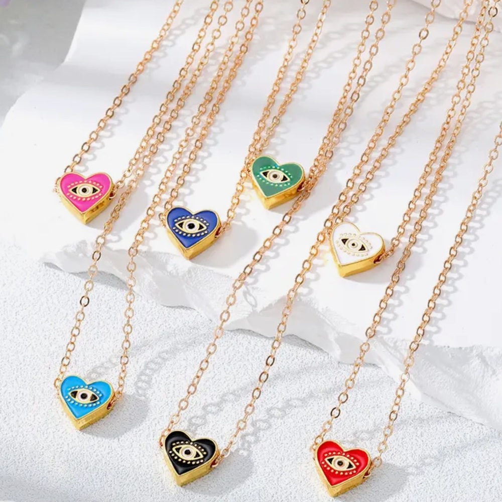 🪬Evil Eye Heart Enamel Necklace Gold-tone